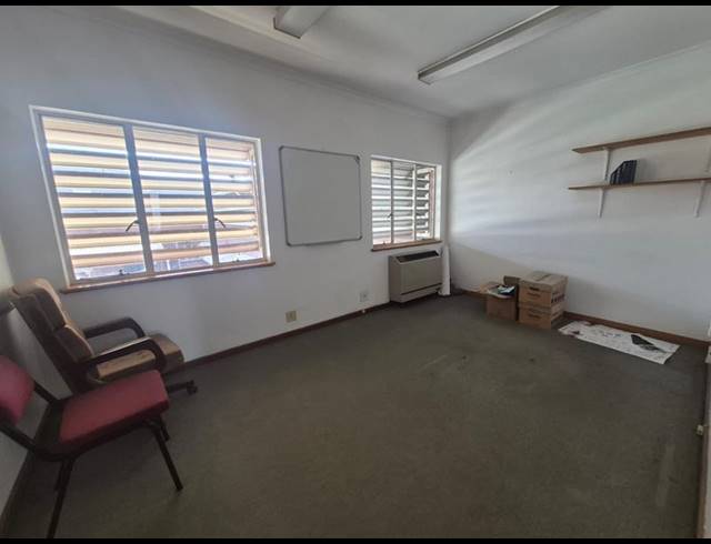 INDUSTRIAL PROPERTY TO RENT IN WILLOWTON